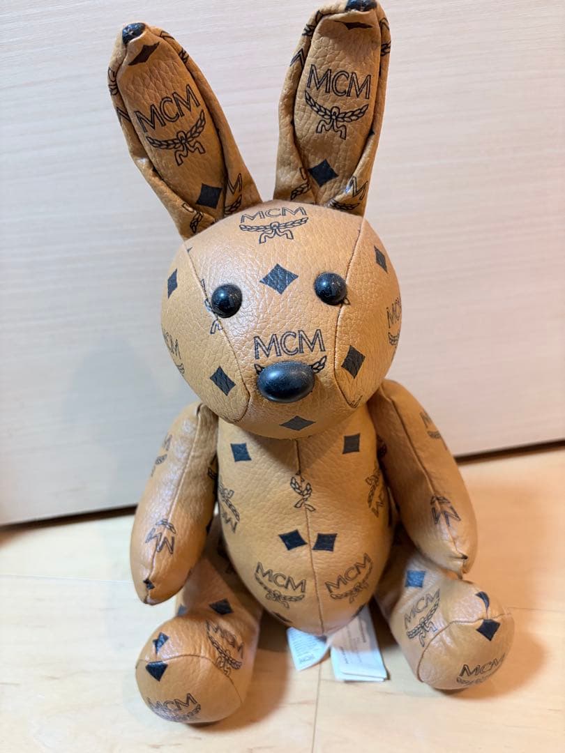 MCM ウサギ型ぬいぐるみ