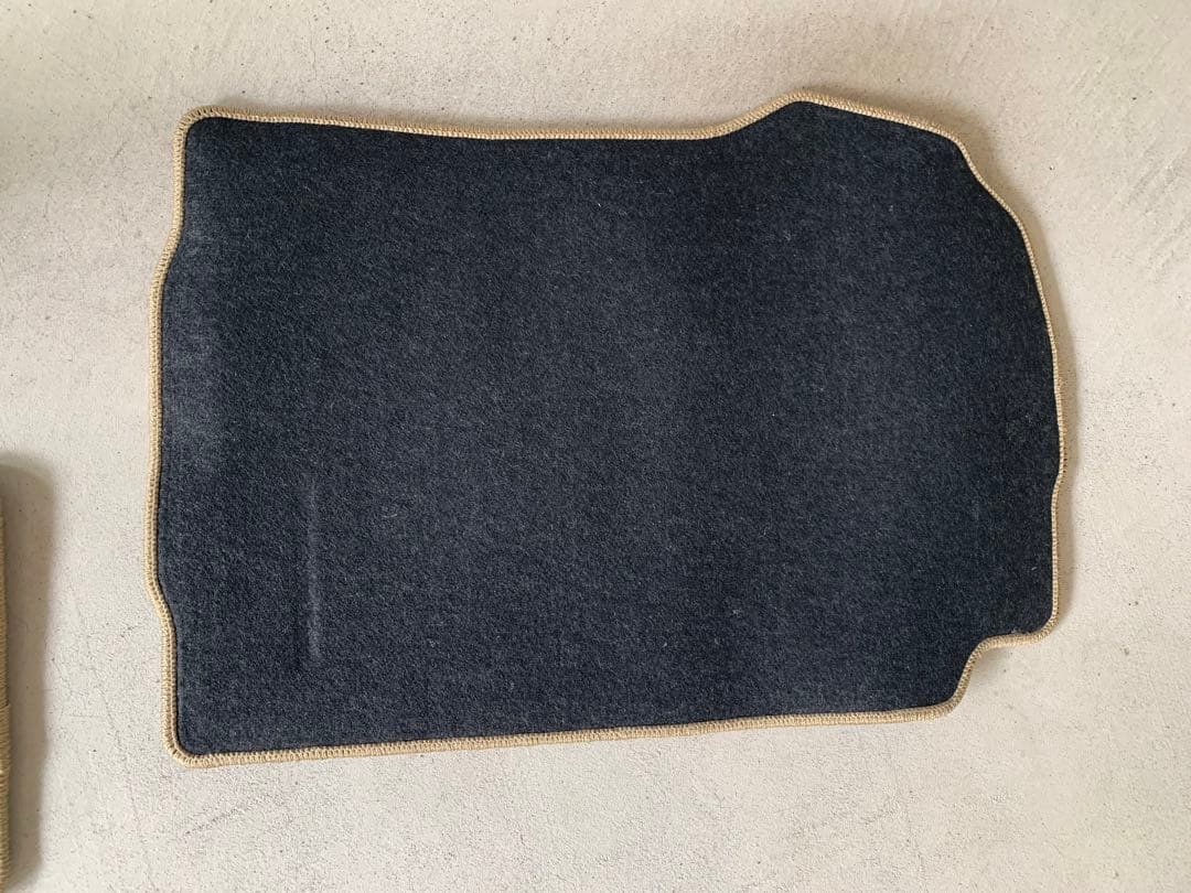 トヨタ　ランドクルーザープラド　150後期　純正フロアマット　7人用