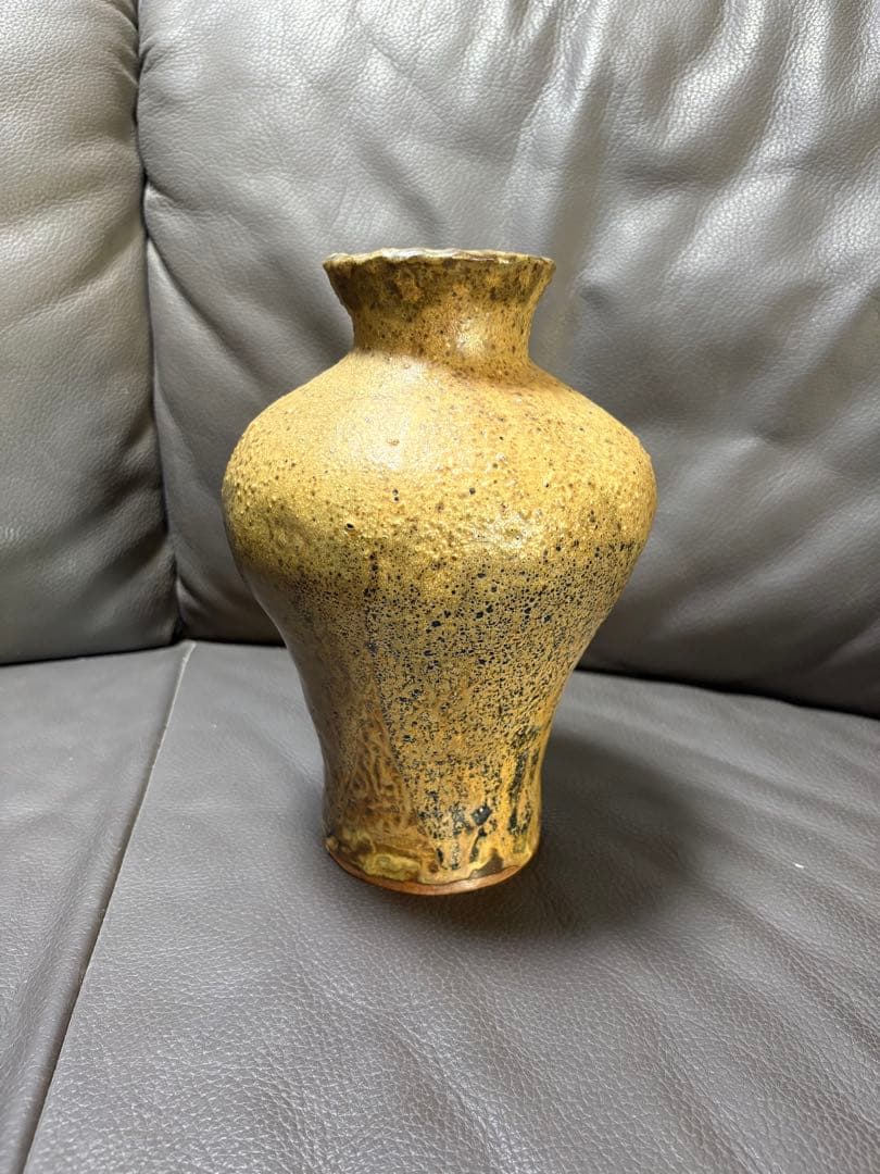 置物　花入