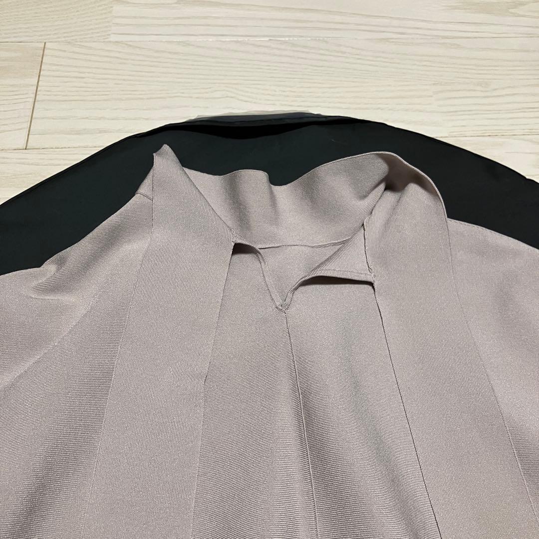 美品　ADORE くすみピンク ソフトニット フレアスリーブ リボン ボウタイ