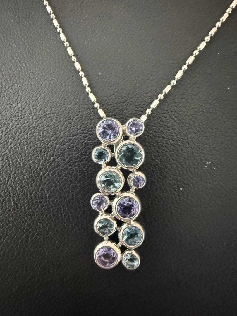 売り切り特価❣️k18 WG アクアマリン　タンザナイト入りネックレス