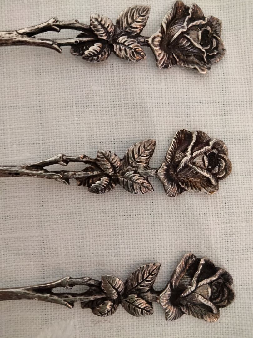 最終価格。ヒルデスハイムの薔薇デザートスプーン、ティースプーン