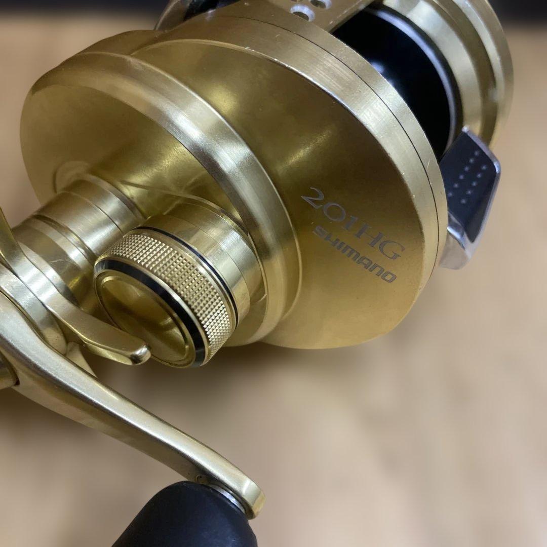 シマノ　カルカッタコンクエスト　201 HG ハイギア　左　ルアー