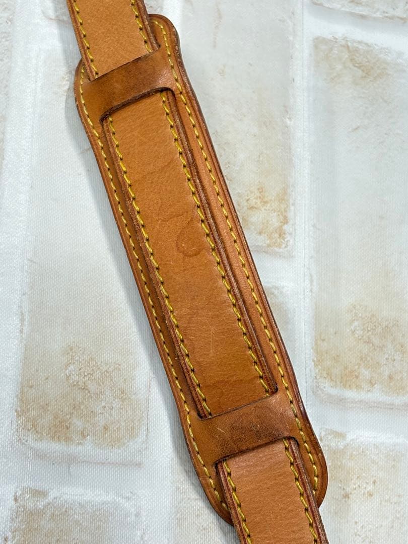 LOUIS VUITTON ルイヴィトン　ネームタグなど小物3点　ヌメ革　まとめ