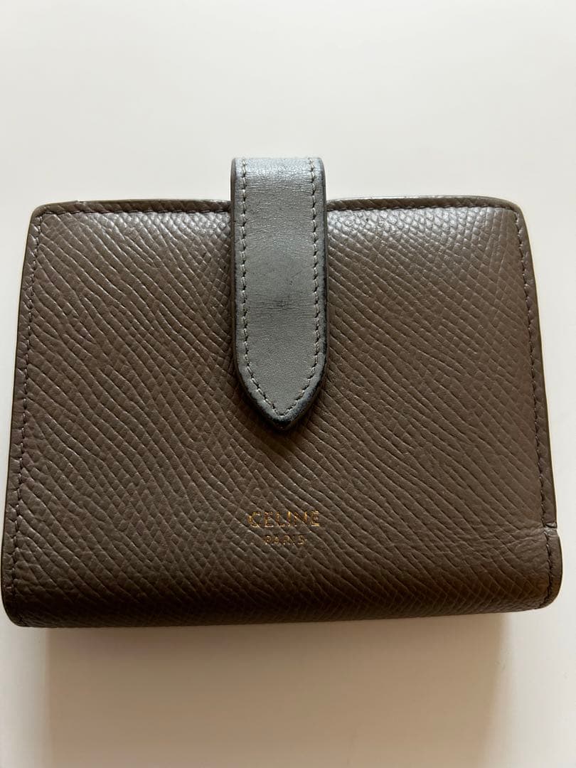 セリーヌ　スモール ストラップウォレット