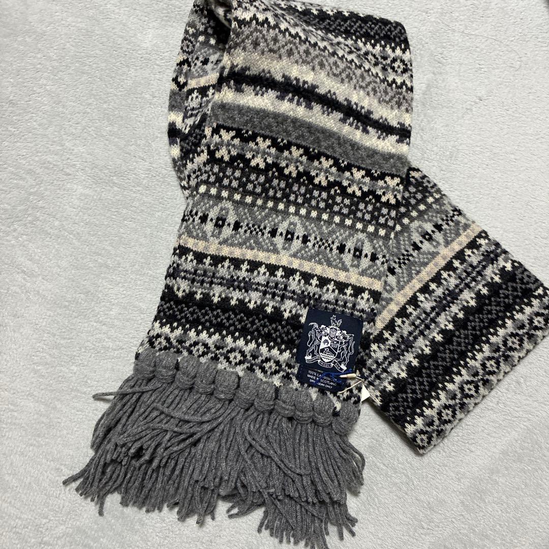 drakes スコットランド製　ラムウールマフラー グレー系