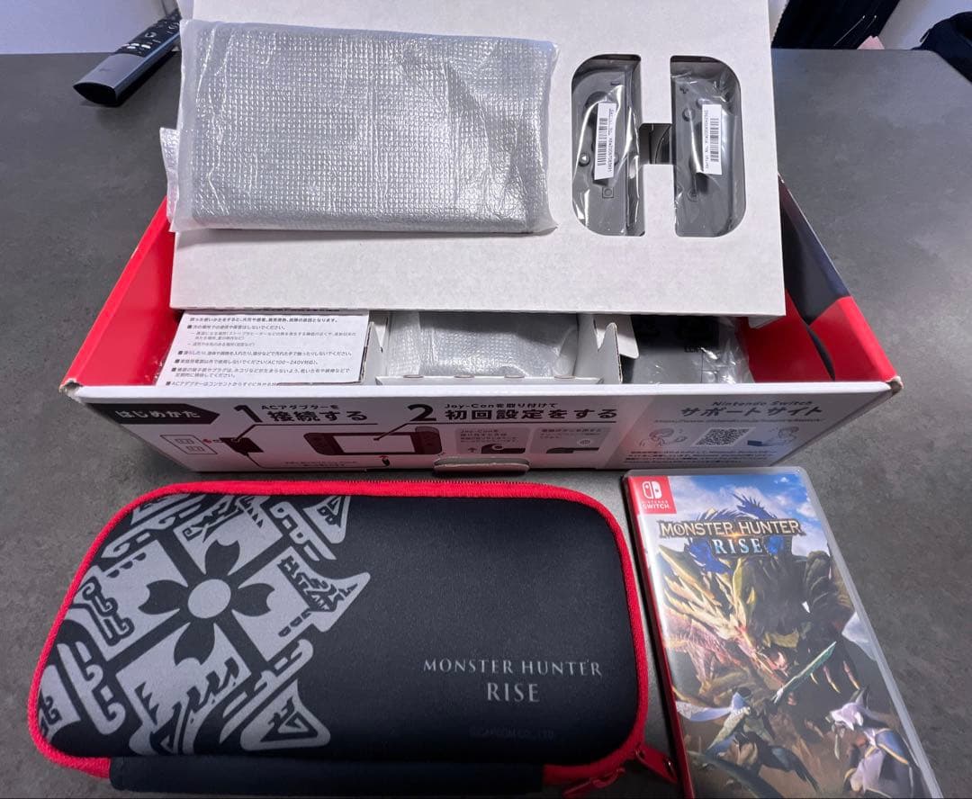 Nintendo Switch 本体 グレー付属品付き＋モンハンライズ