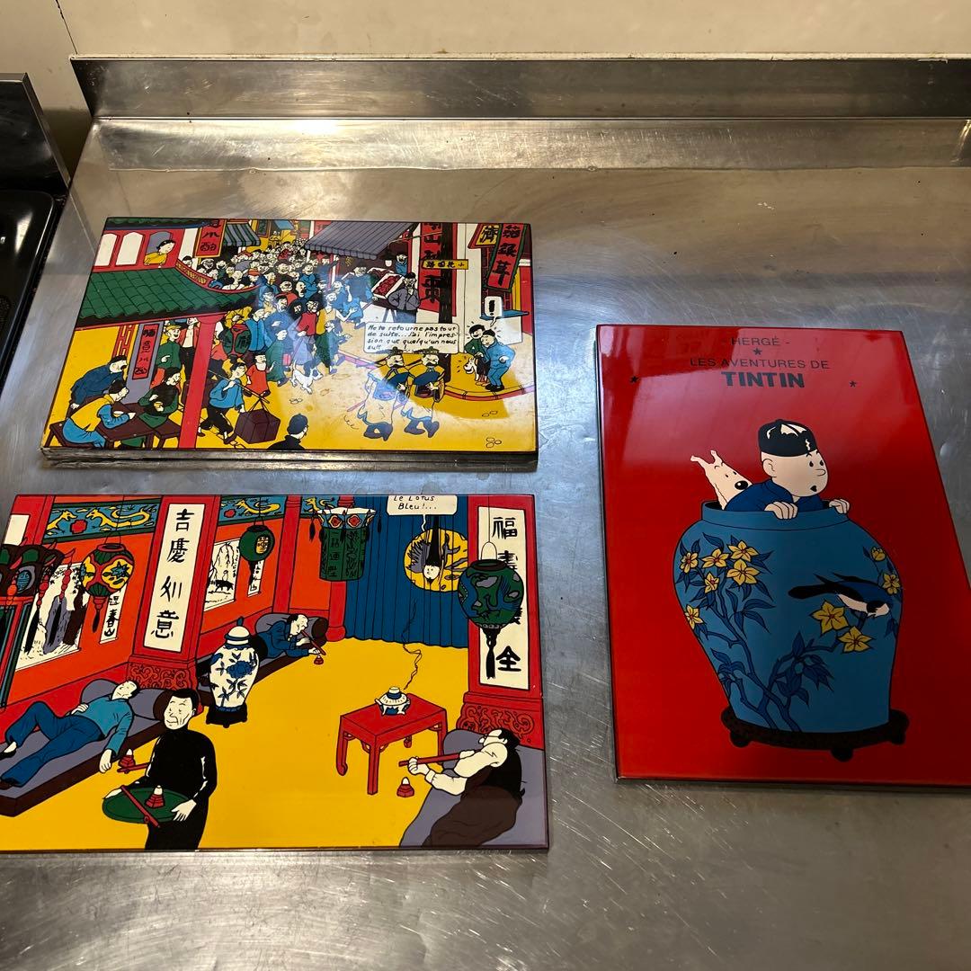 置物 3 Laquers about Tintin