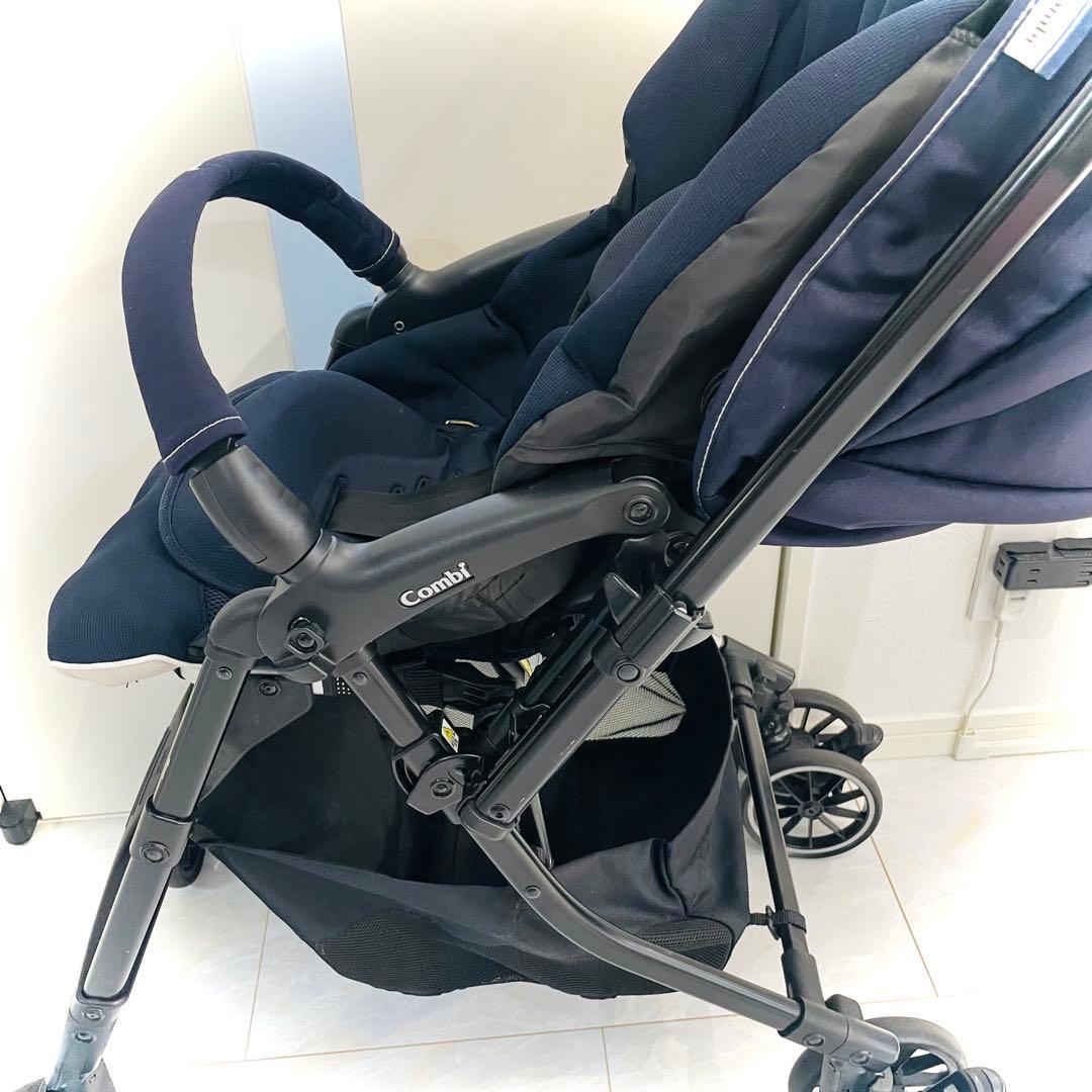 【美品】取説付★コンビベビーカーメチャカルハンディオート4キャスプリュイネイビー