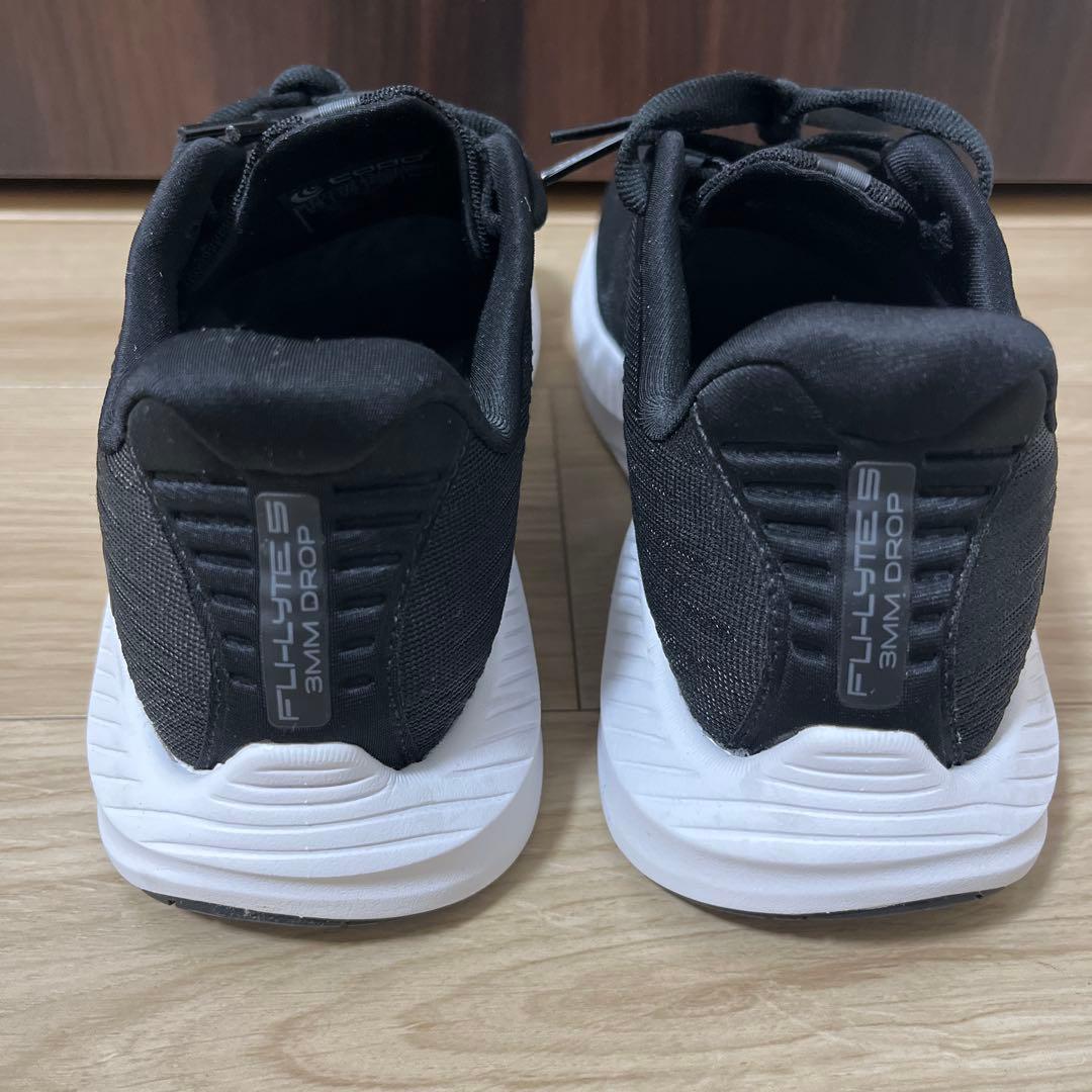 新品未使用Topo FLI-LYTE 5 メンズランニングシューズ26.5cm