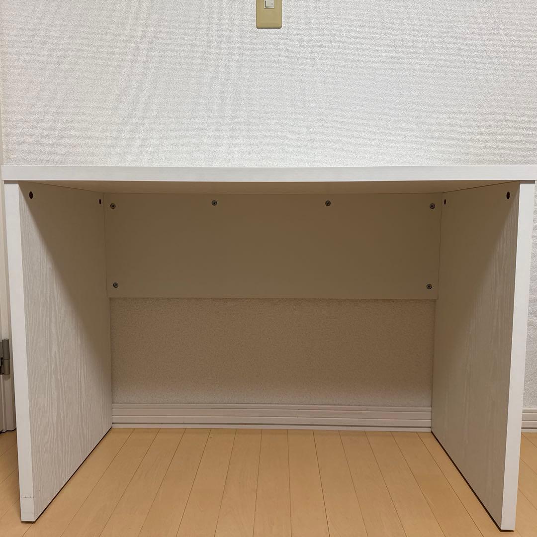 デスク　幅100cm　奥行49.5cm　高さ72cm