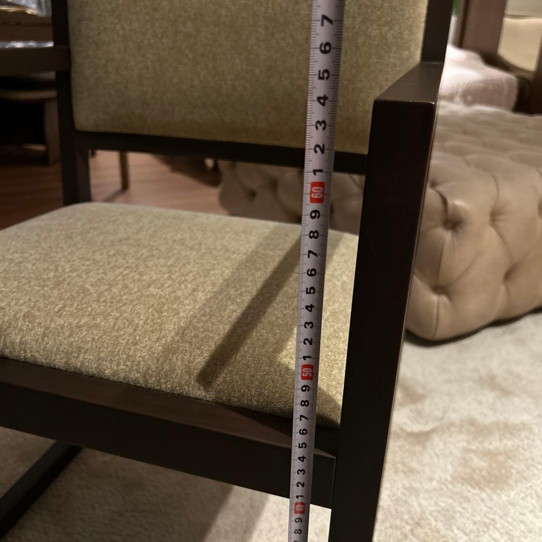 【新古品】AD CORE モダンアームチェア ブラウン 布張り MD-103A