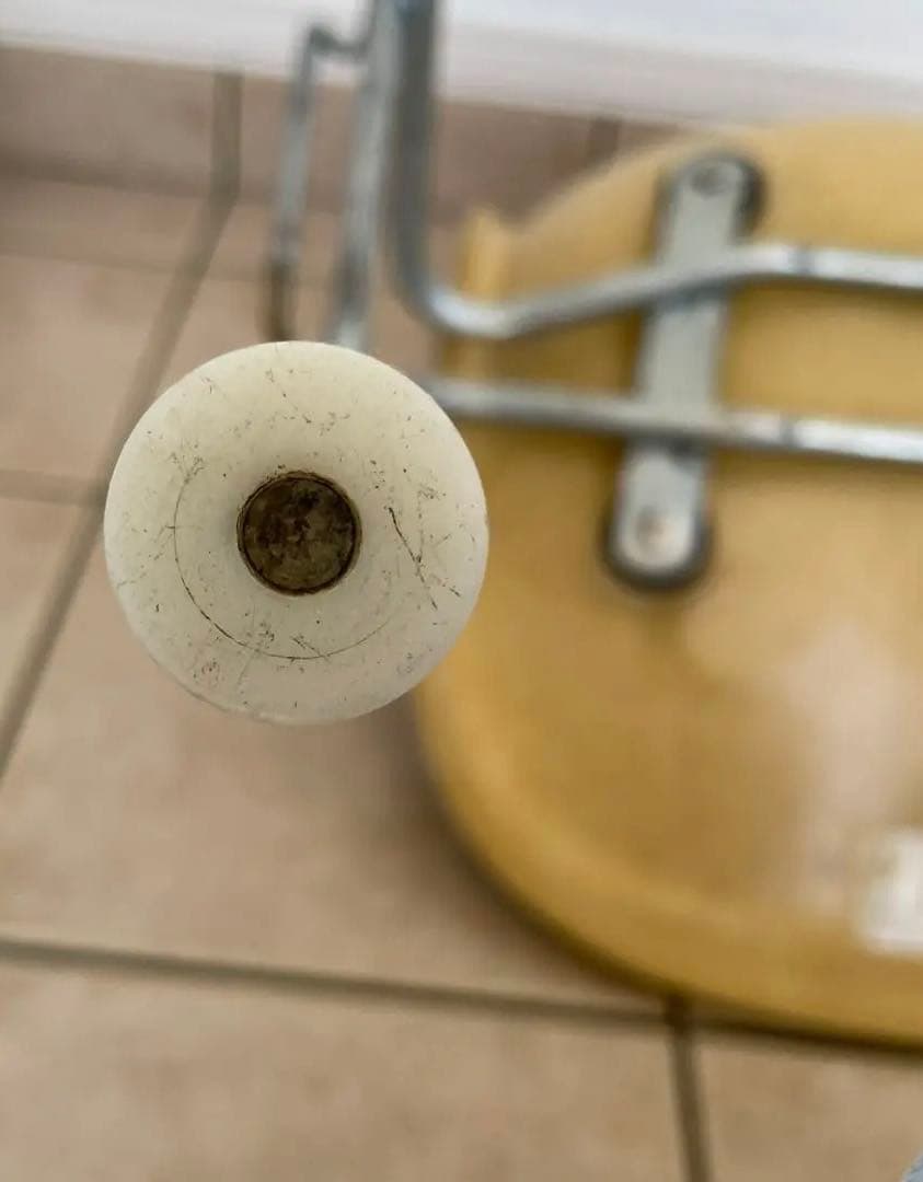 B*.様 Hermanmiller ハーマンミラー イームズサイドシェルスタッキ