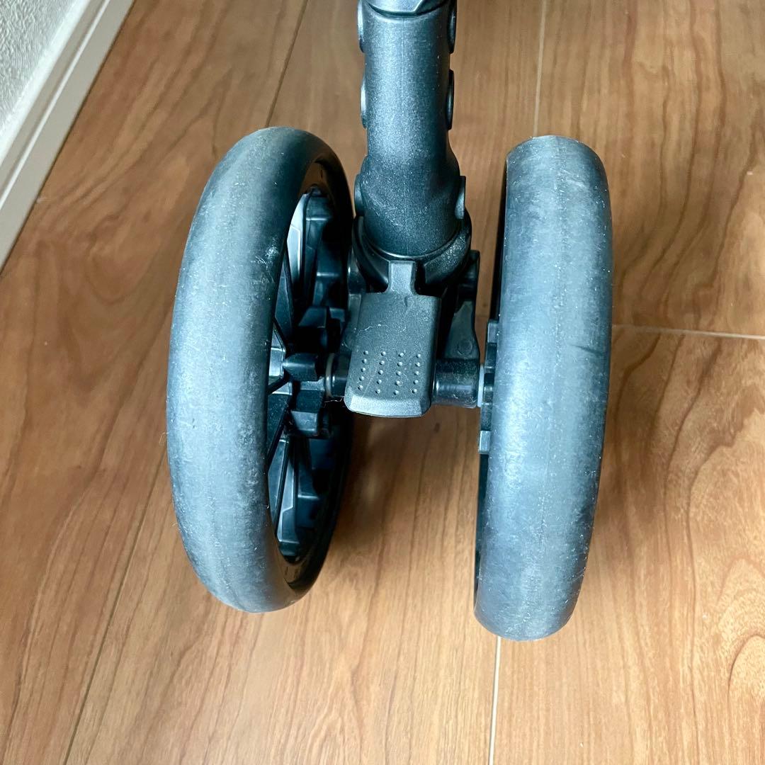 Combi ベビーカー Acbee plus AO B型