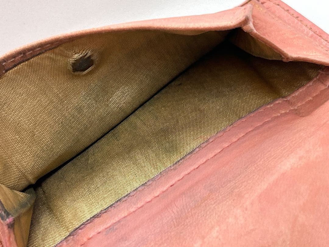 良品✨CHANEL シリアルシール有✨ピンクレザー三つ折り財布/708