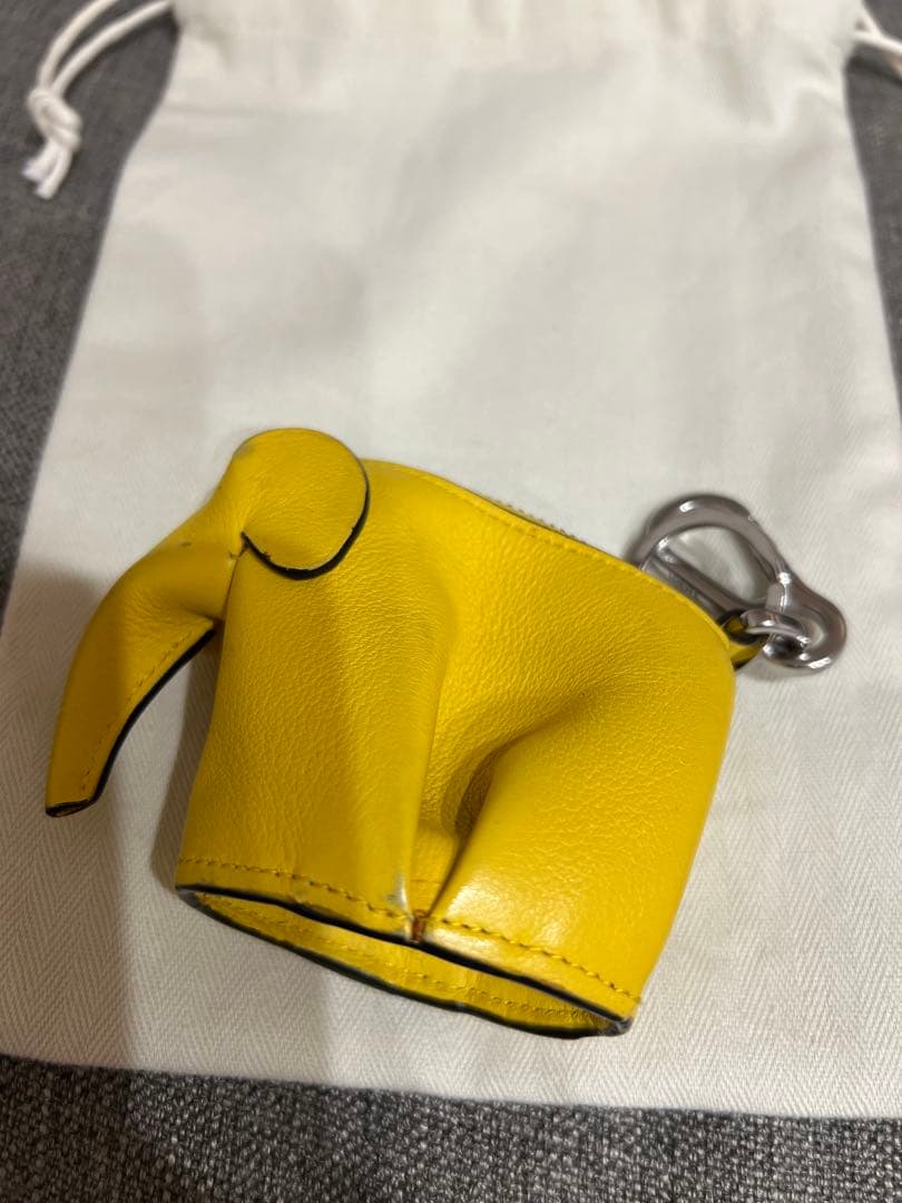 ロエベ　LOEWE チャーム