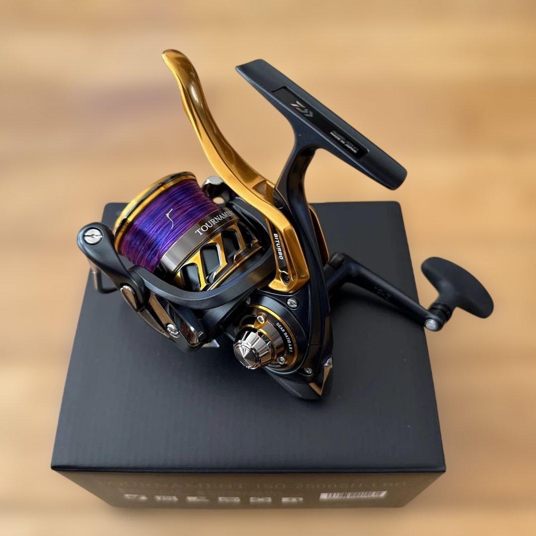 Daiwa TOURNAMENT 2500SH-LBD スピニングリール