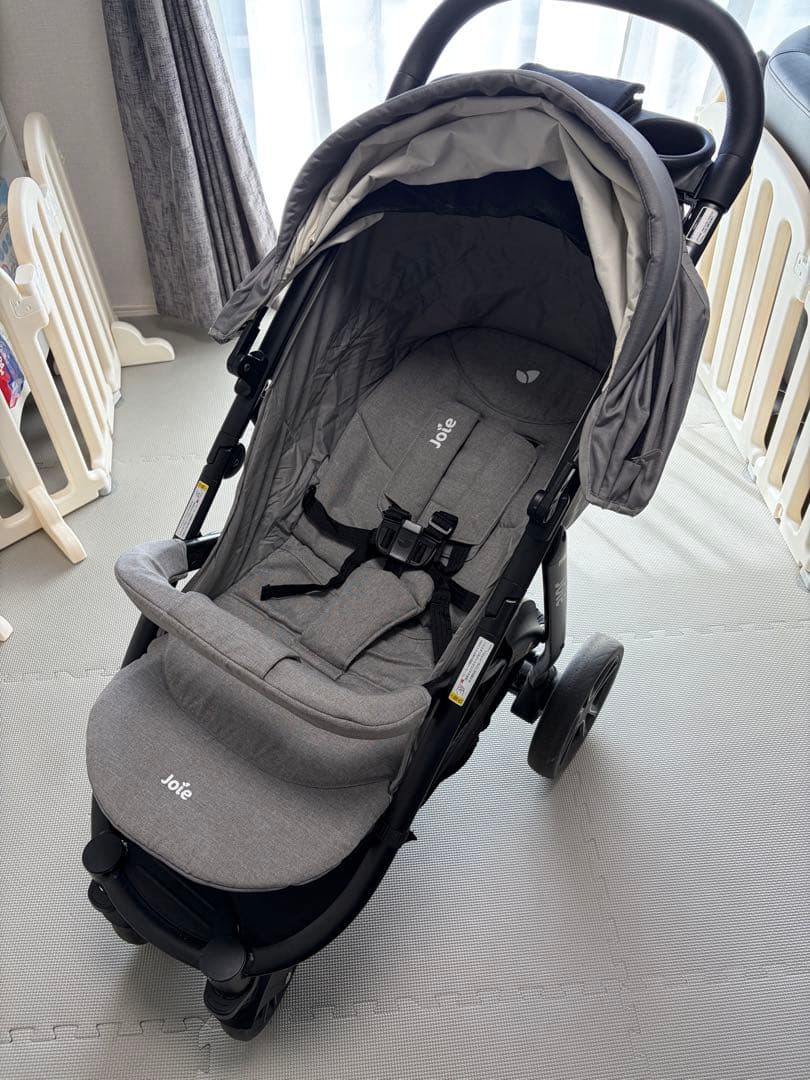 Joie ジョイー A型ベビーカー ライトトラックス4 送料込み　最終値下