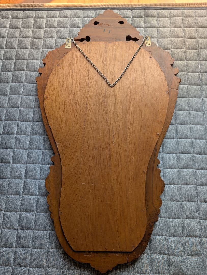 クラシック木製壁掛け鏡