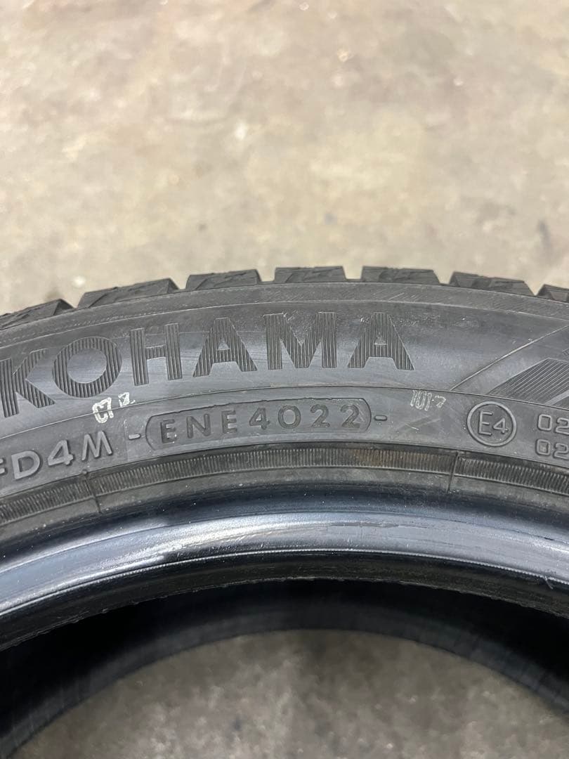 215/50R17 ヨコハマ IG60 2022年製 4本 スタッドレス