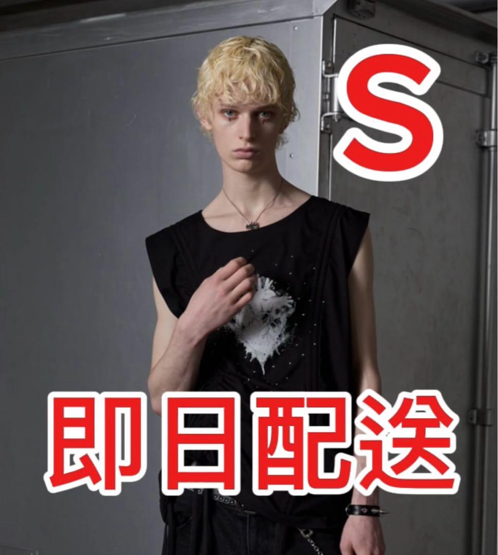 GRANCY シャーリングデザインラインストーングラフィックノースリーブT S2