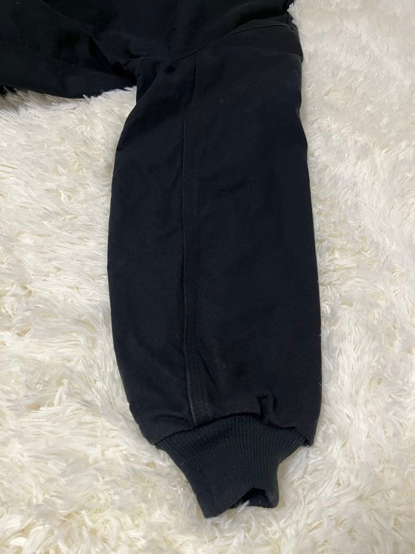 [美品] ゴールデンサイズ　カーハート　アクティブジャケット　ブラック　USA製