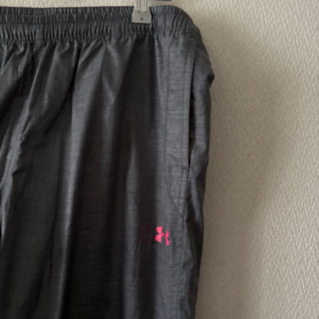 Under Armour フード付きウィンドブレーカー　上下セット