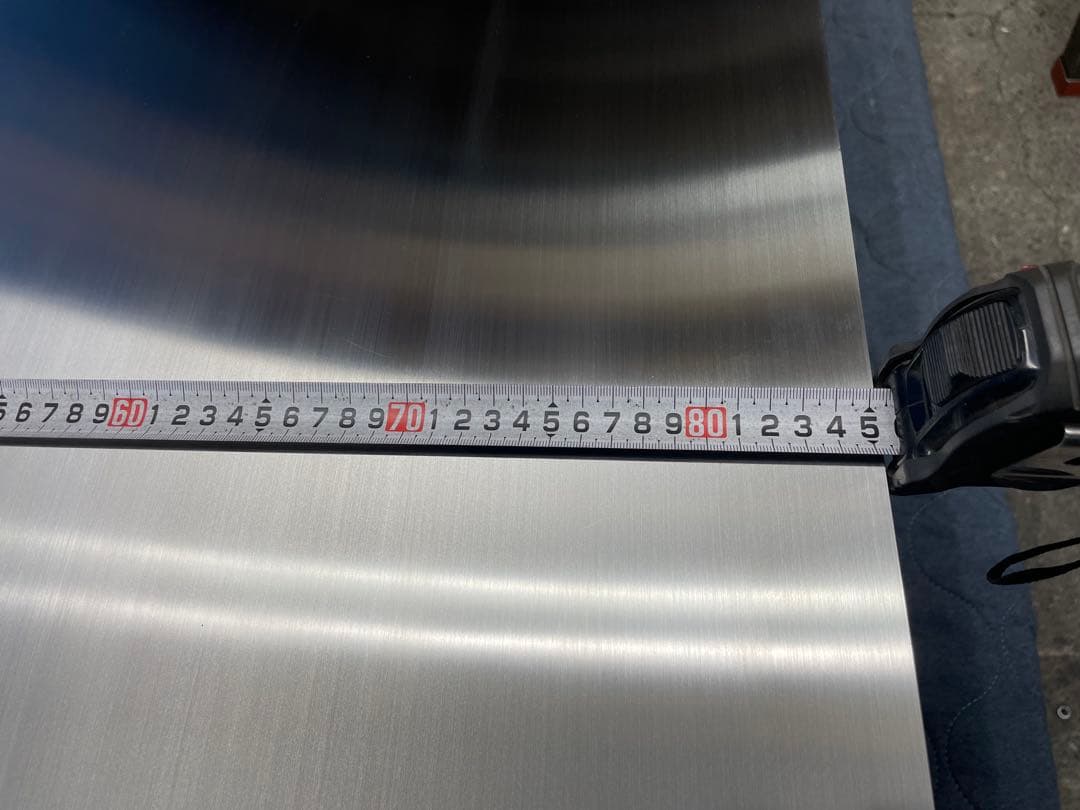 重量級ワンオフテーブル