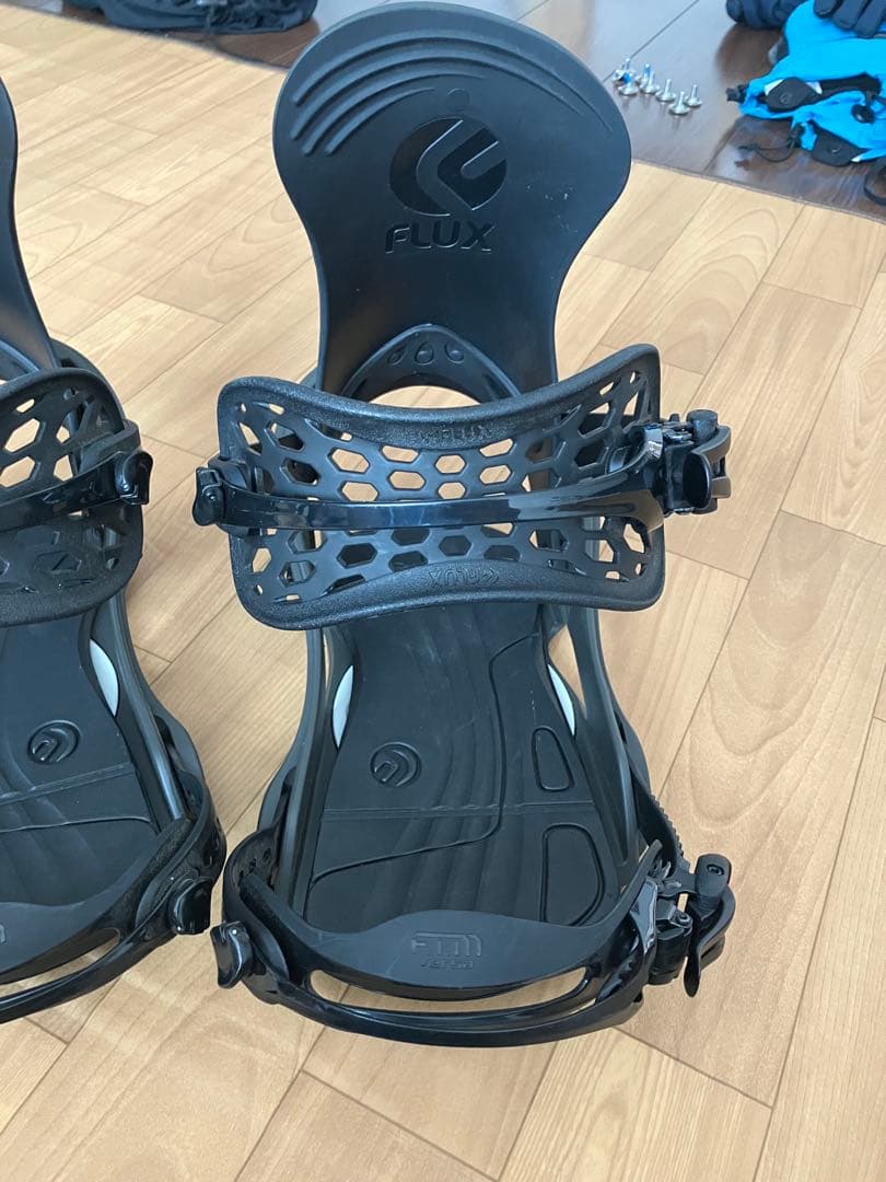 FLUX R2ビンディング ブラック