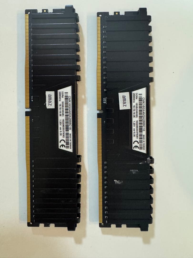 メモリー Corsair Vengeance LPX DDR4 16GB