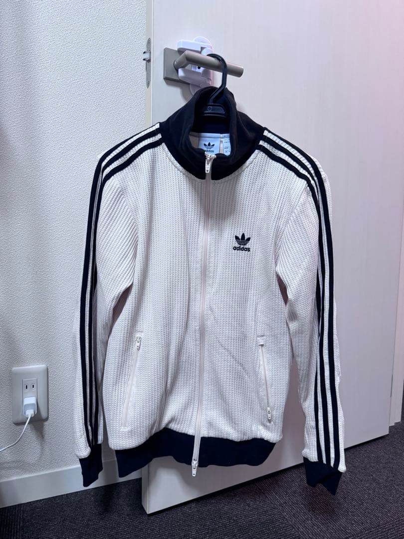 adidas トラックワッフルジャケット S