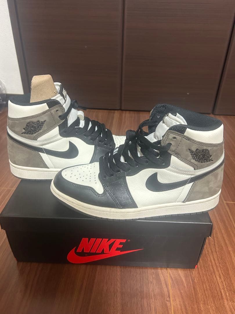 NIKE AIR JORDAN 1 HIGH OG ダークモカ 26㎝