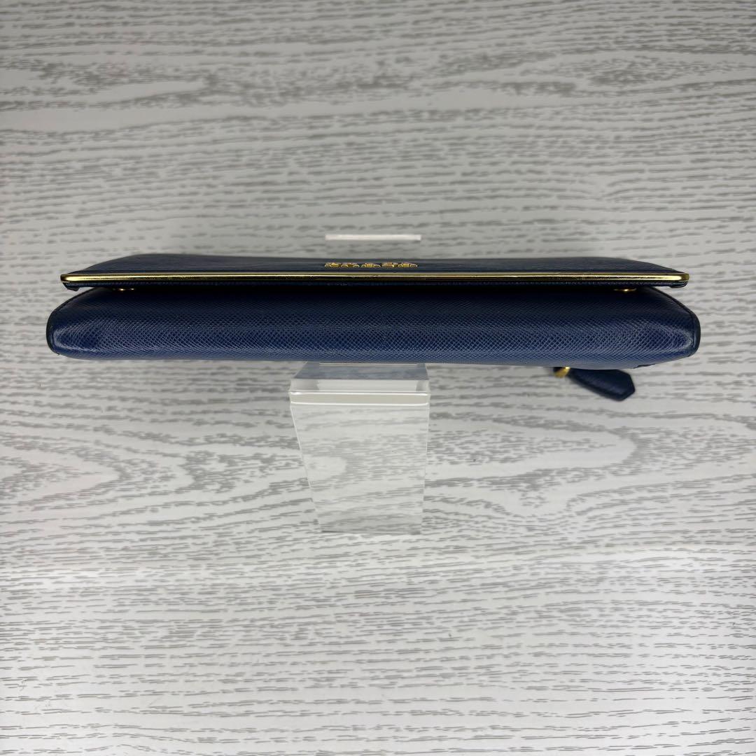 美品　PRADA プラダ　長財布　二つ折り