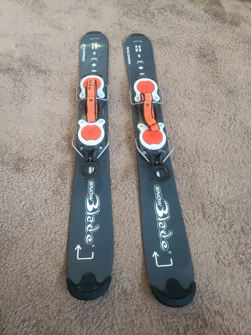 美品　Salomon 　ファンスキー