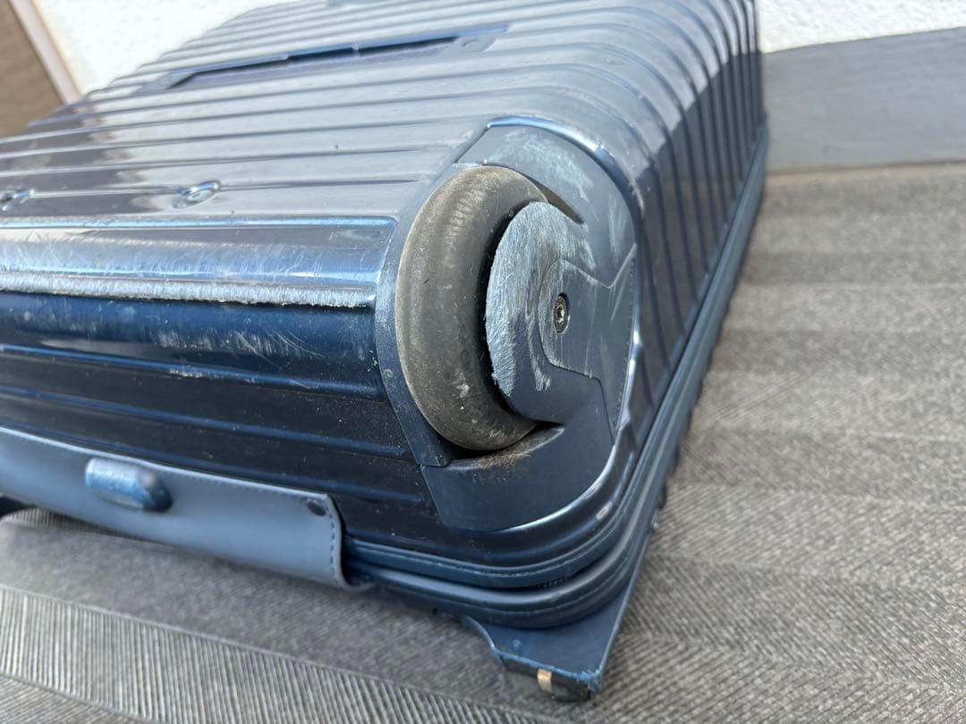 【カスタム】リモワ サルサデラックス25Lヨッティングブルー ビジネストローリー