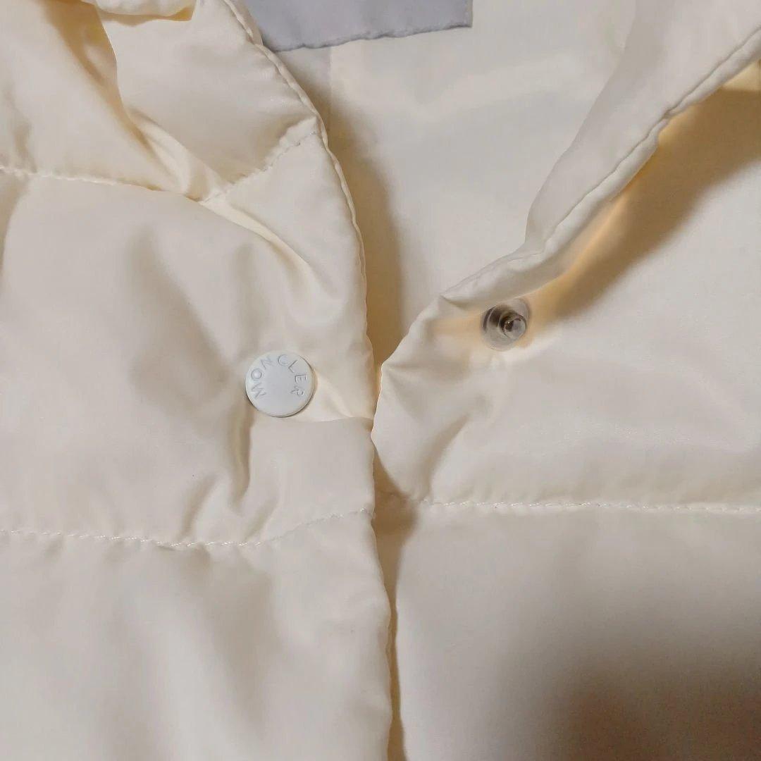 MONCLER アイボリー ダウンベスト