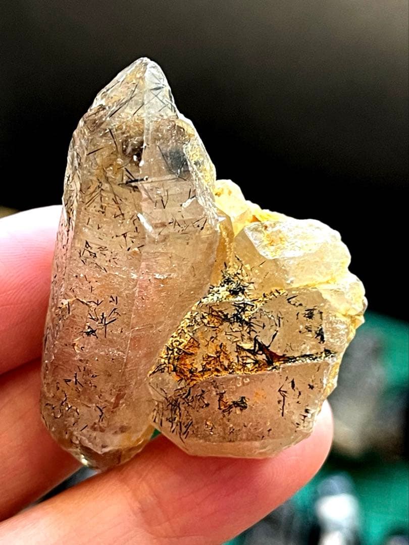 天然スモーキークォーツ・トルマリン　72　＋21点セットプリゼント・ベトナム産