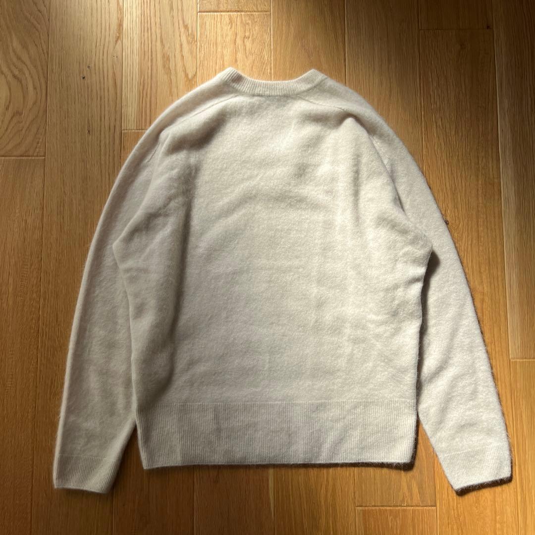 ATON エイトン ／ CASHMERE FUR Ｖネックセーター