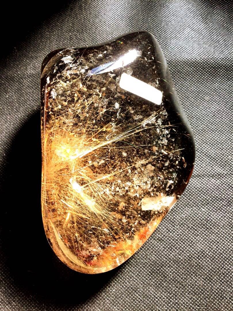 高品質ルチルクォーツライト付き　天然石　ブラジル産　パワースートン　1個限定