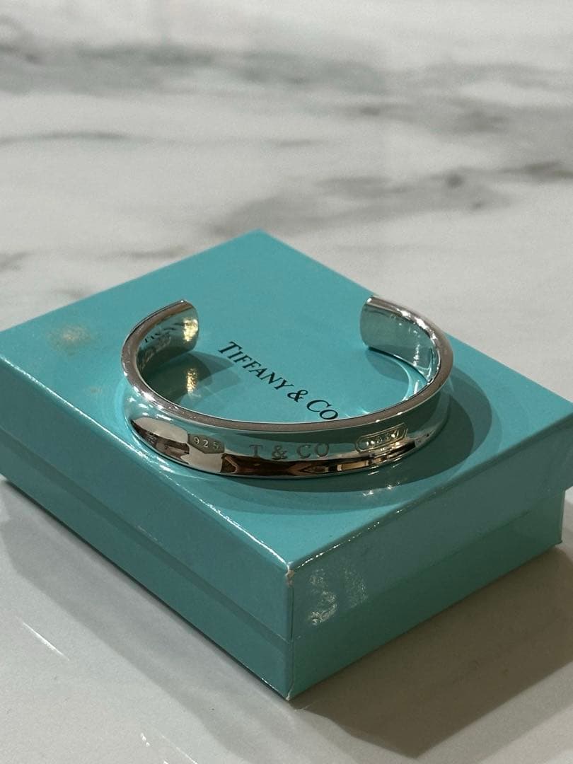 TIFFANY&Co ティファニー ナロー バングル カフ　シルバー　美品