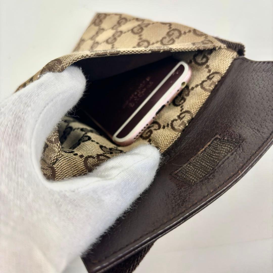 グッチ　ウエストバッグ　ポーチ　GGキャンバス　レザー　斜めがけ