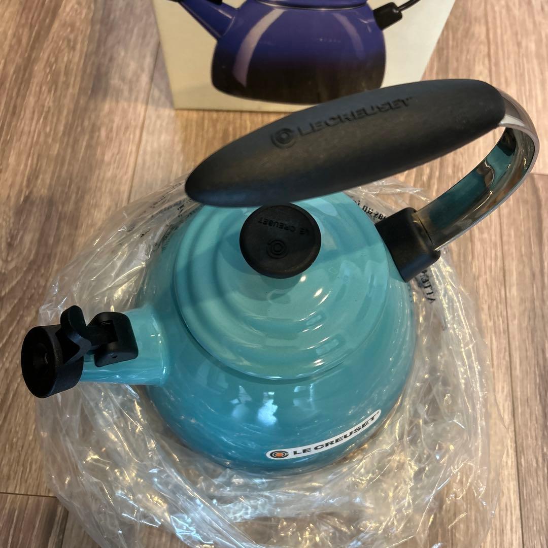 LE CREUSET ルクルーゼ ハロケトル　Halo Teakettle