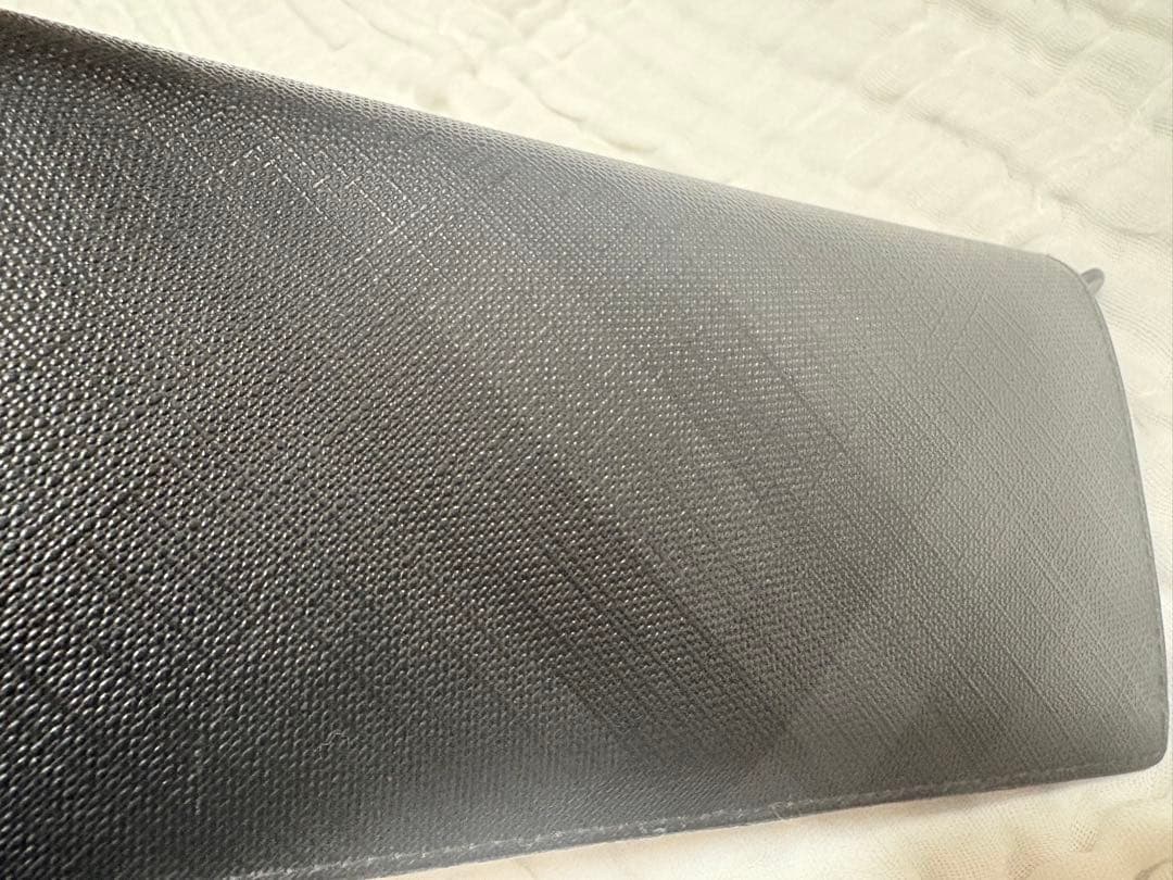 BURBERRY ブラック レザー 長財布