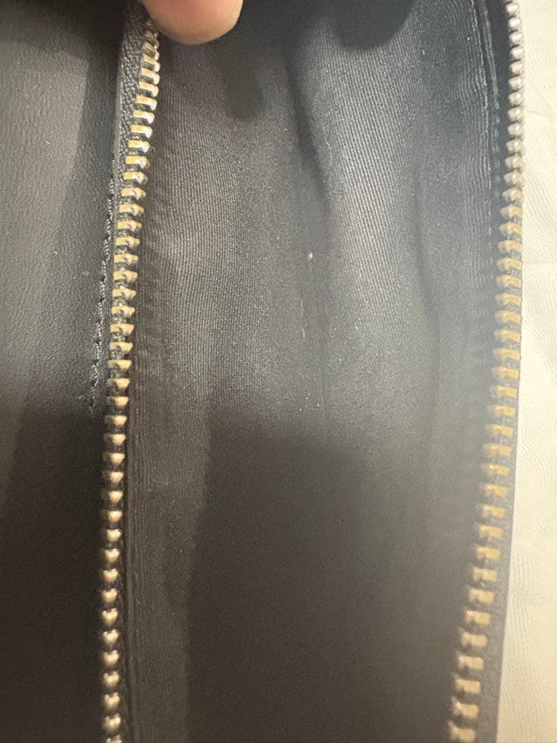 BURBERRY ブラック レザー 長財布