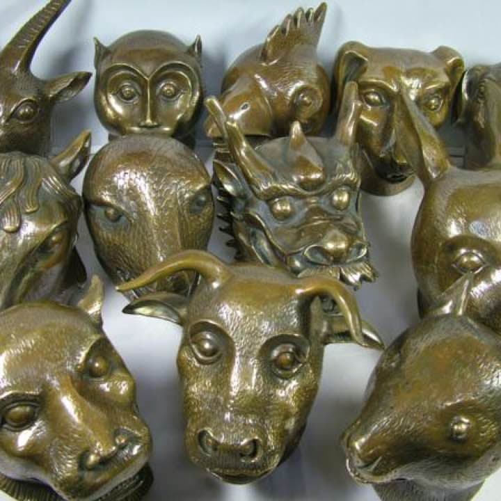 円明園十二生肖獣首銅像【酉（とり)】