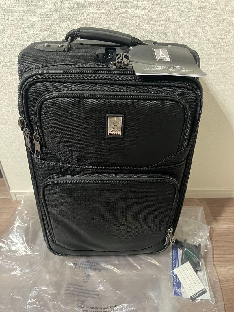 トラベルプロTravelPro FlightCrew 5 22 キャリーケース