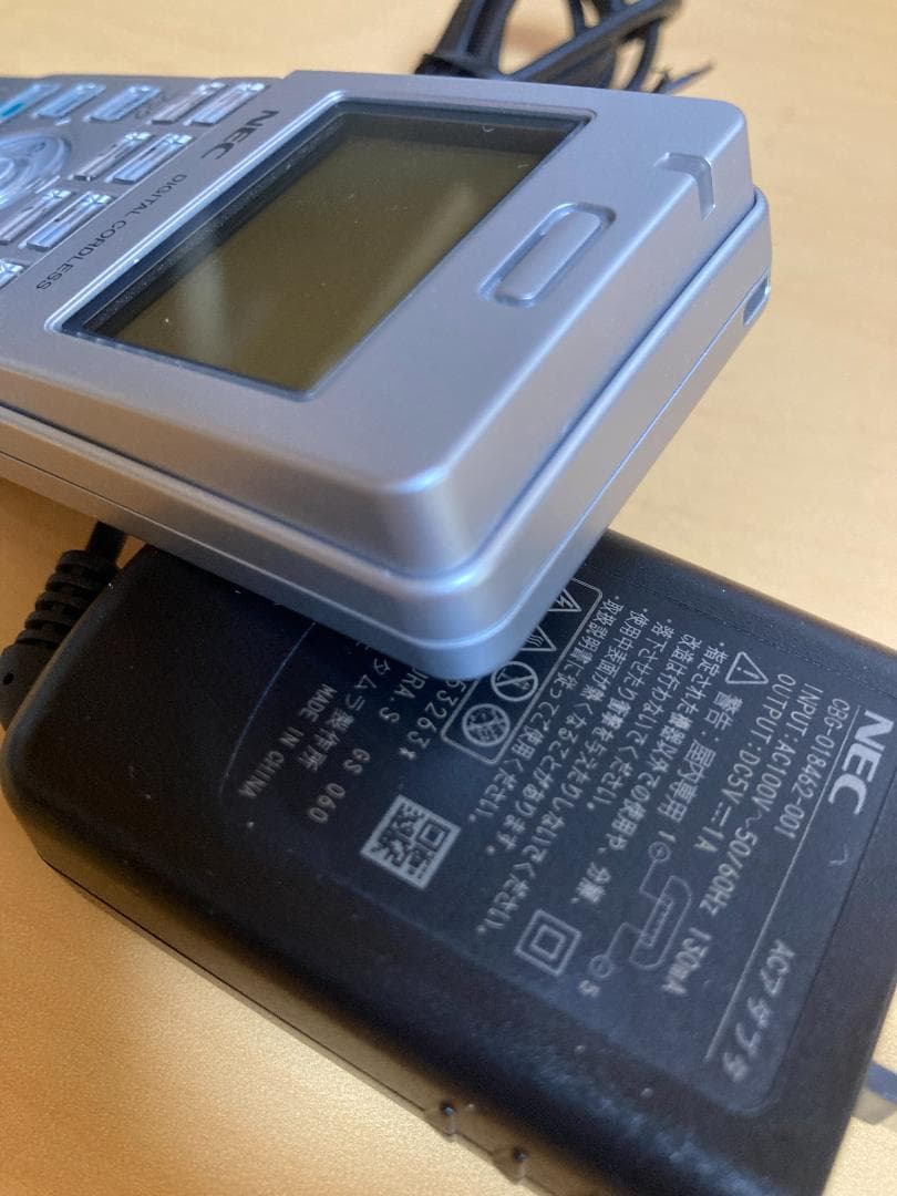 NEC IP8D-8PS-3 PHS充電器付き