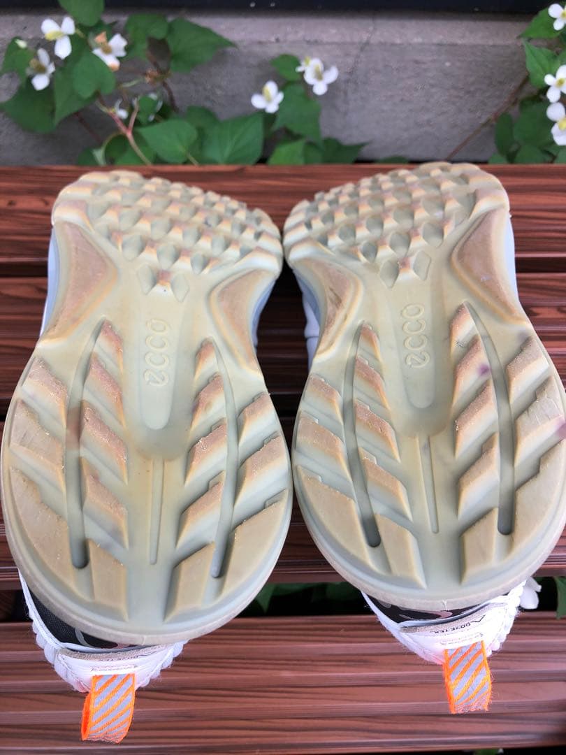 343番美品ECCOゴルフシューズ39 24.5cmスパイクレスGORE-TEX