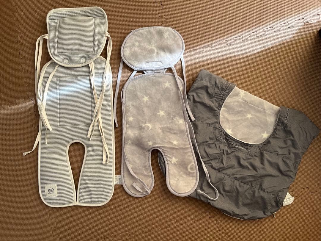 Combi ベビーカー　Age エッグショック　ベビーシート　ベビーマフ付き