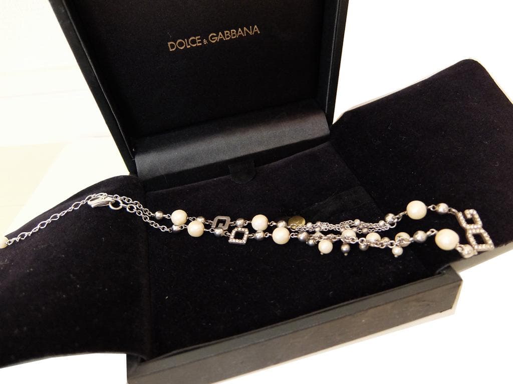 ドルチェ＆ガッバーナ(DOLCE&GABBANA)ラインストーンロゴ ネックレス